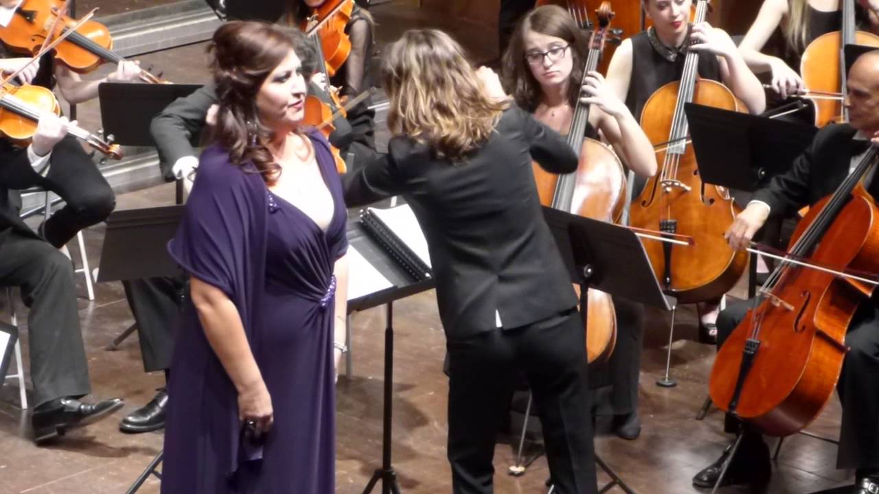 MERCE', DILETTE AMICHE- Anna Pirozzi LIVE IL 06/05/2016 AD AOSTA