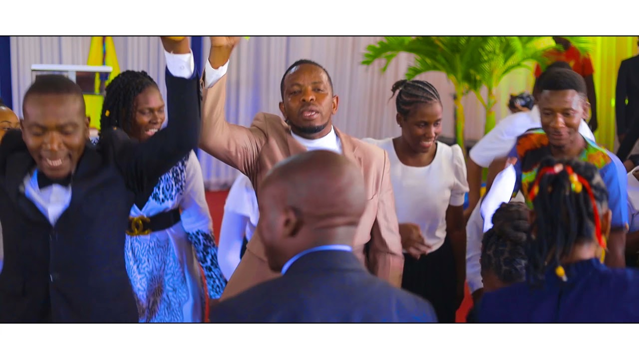 Grey humbo Gospel Singeli.Song YESU Nakukubali.Video