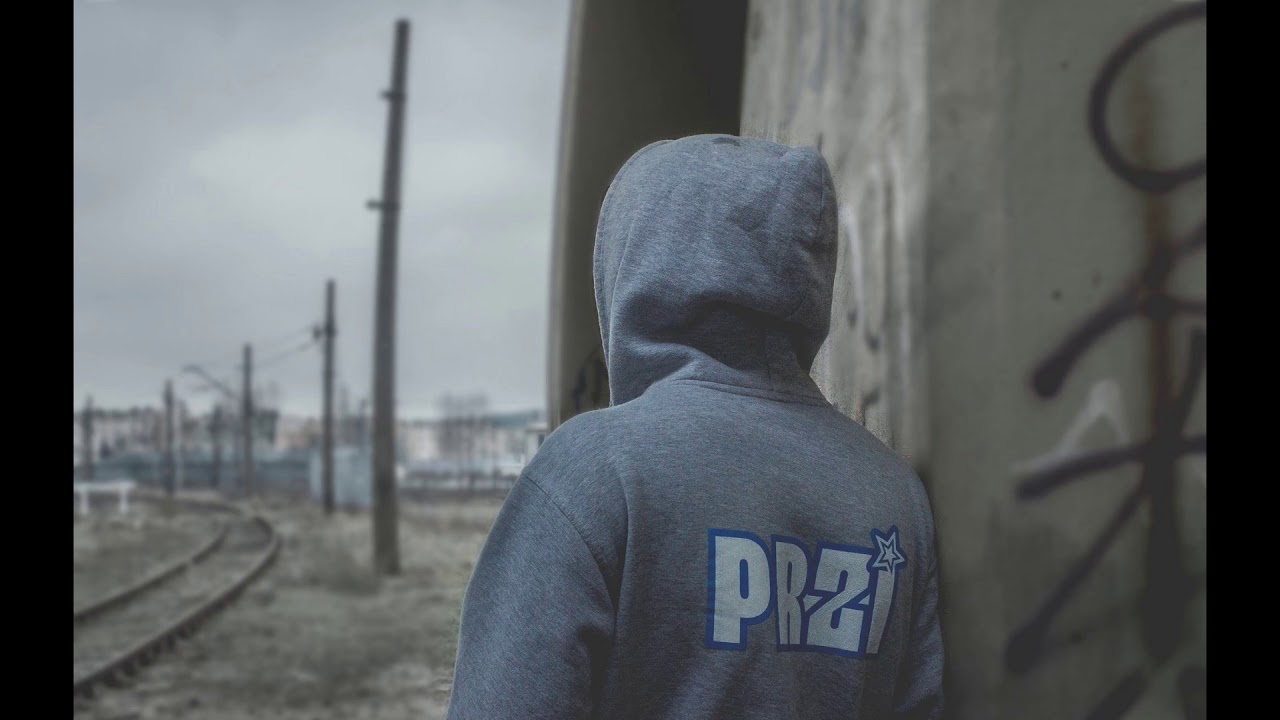 Śledzik PRZI - 03. Marzenia ft DJ Qkla