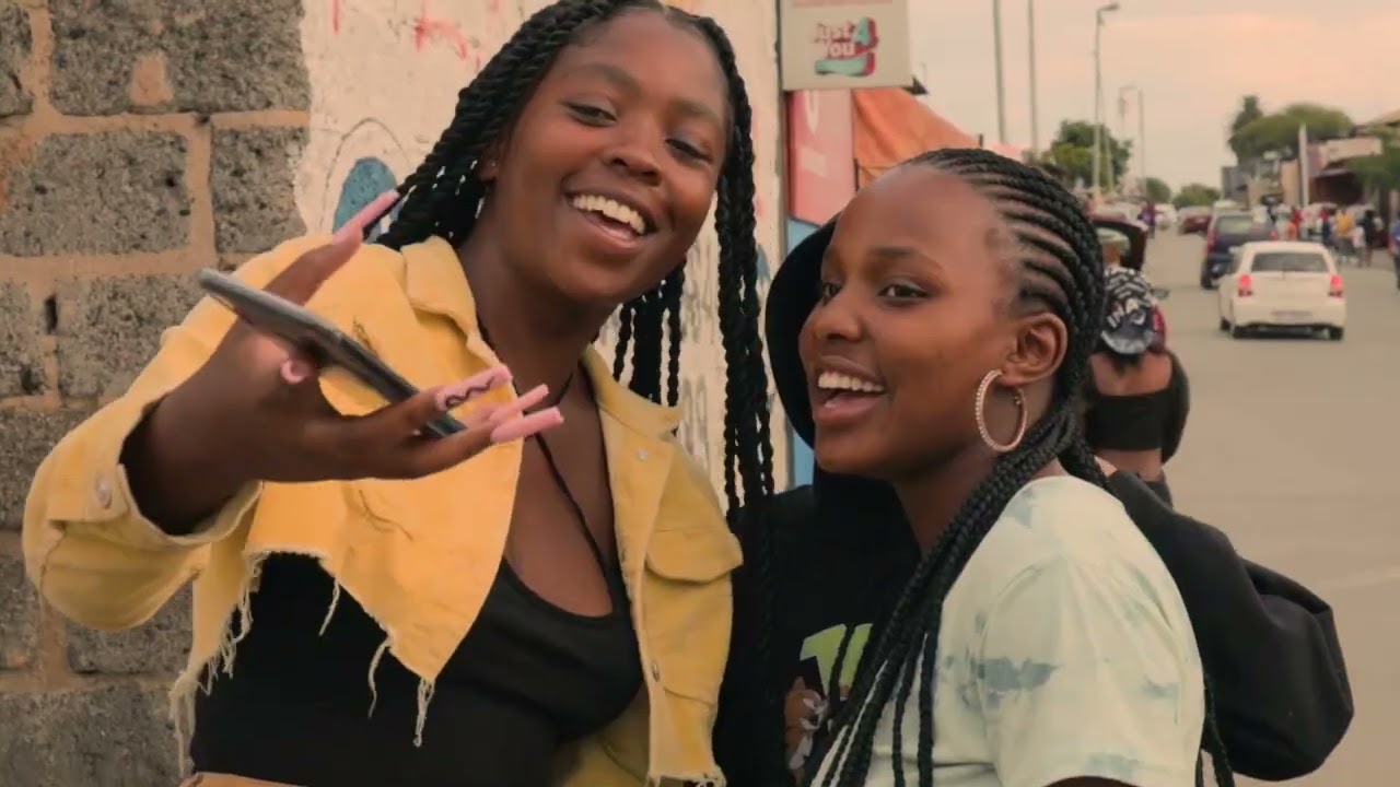 Ferrelesis ft Skinny Blvck     Spitting Fire Official Music Video