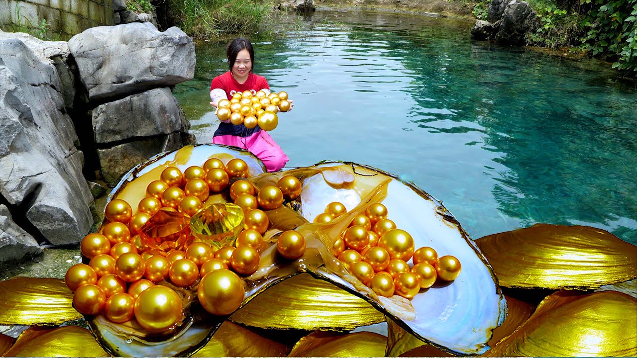 The shimmering giant clams in the spring water contain precious golden pearls, so beautiful