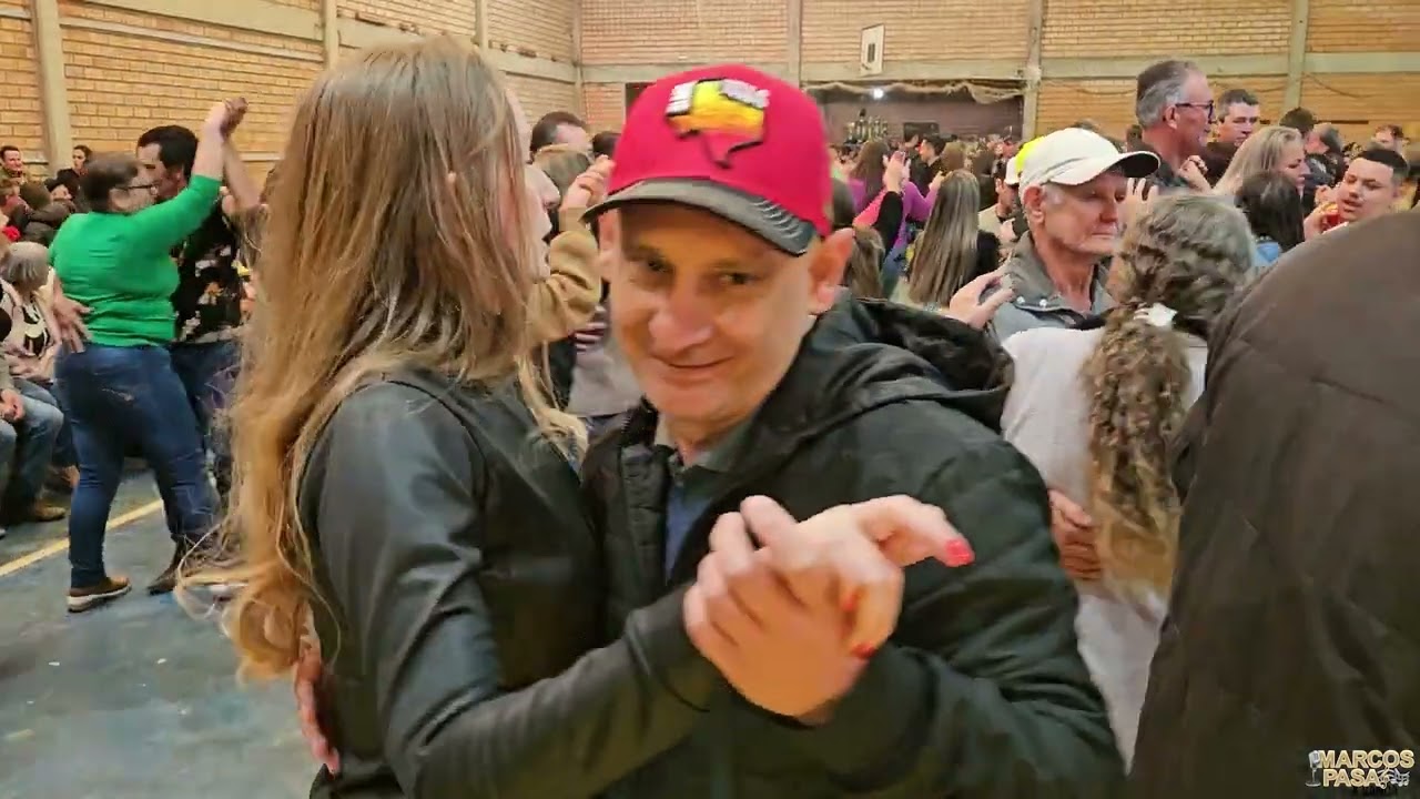 Marcos Pasa no forró