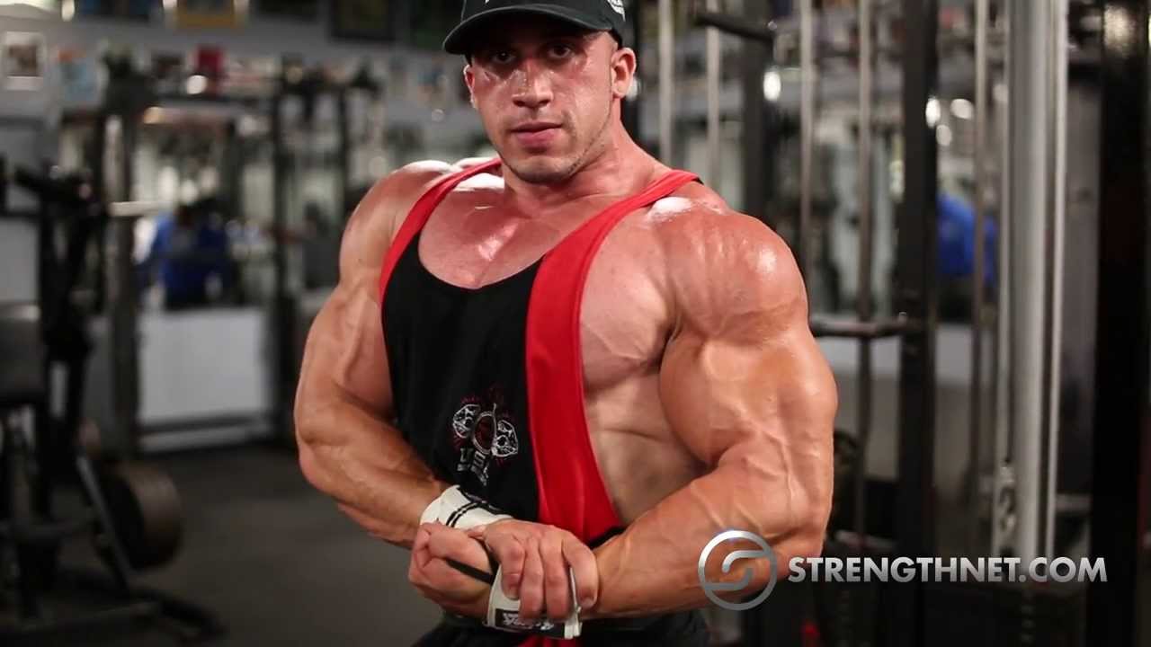 Ник Медичи тренирует грудь 8,5 недель с NPC Eastern USA 2013