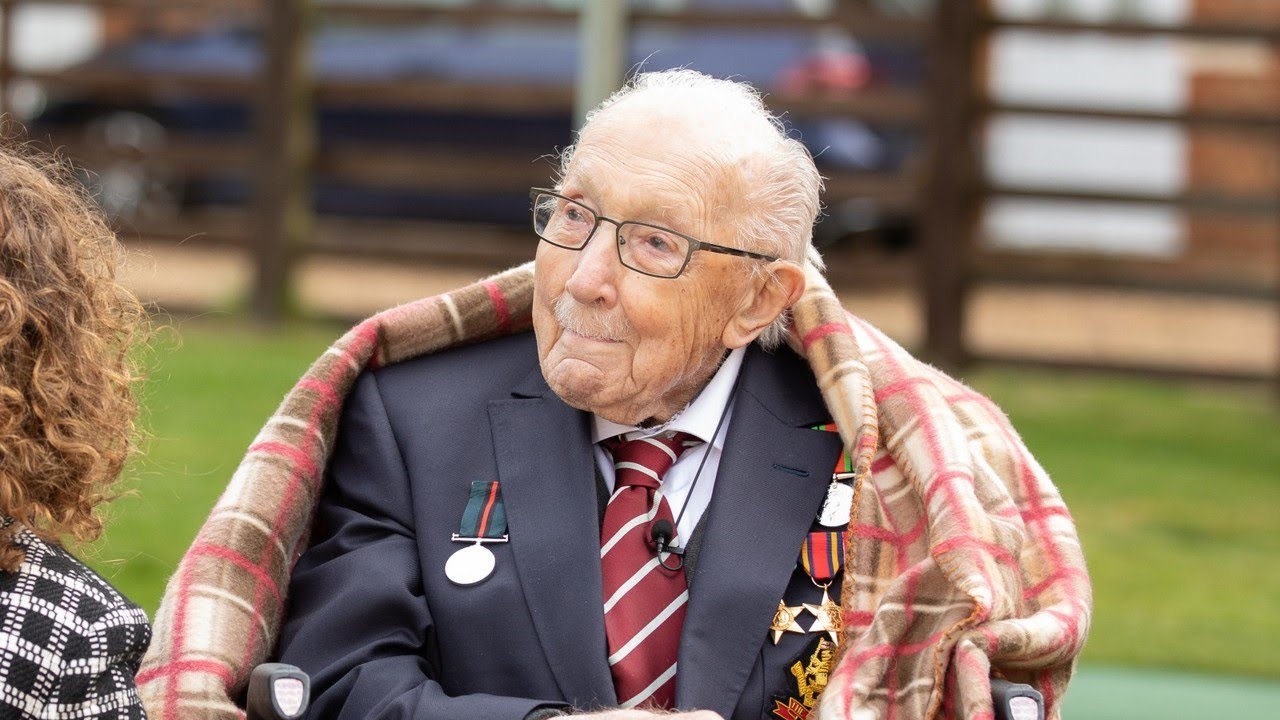 Captain Sir Tom Moore farewelled in UK funeral