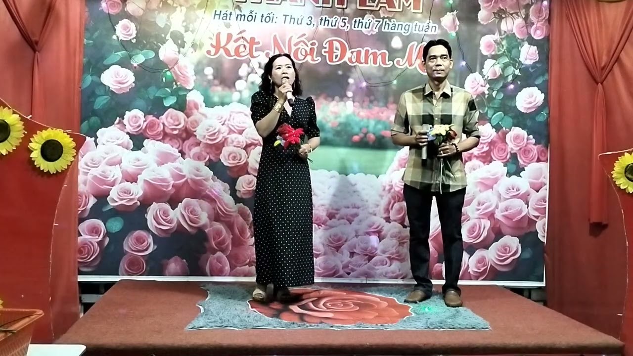 Lòng mãi còn thương, song ca, Út em và Hồng thắm