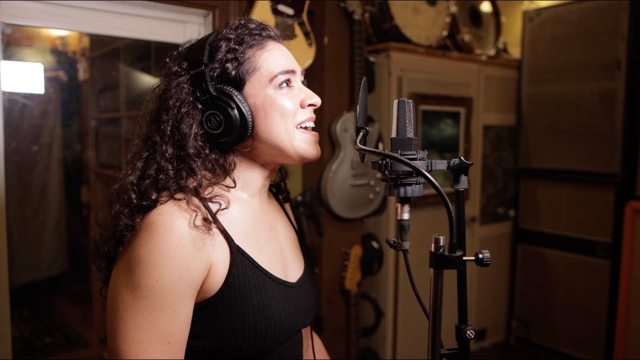 Burning Heart | Studio Performance