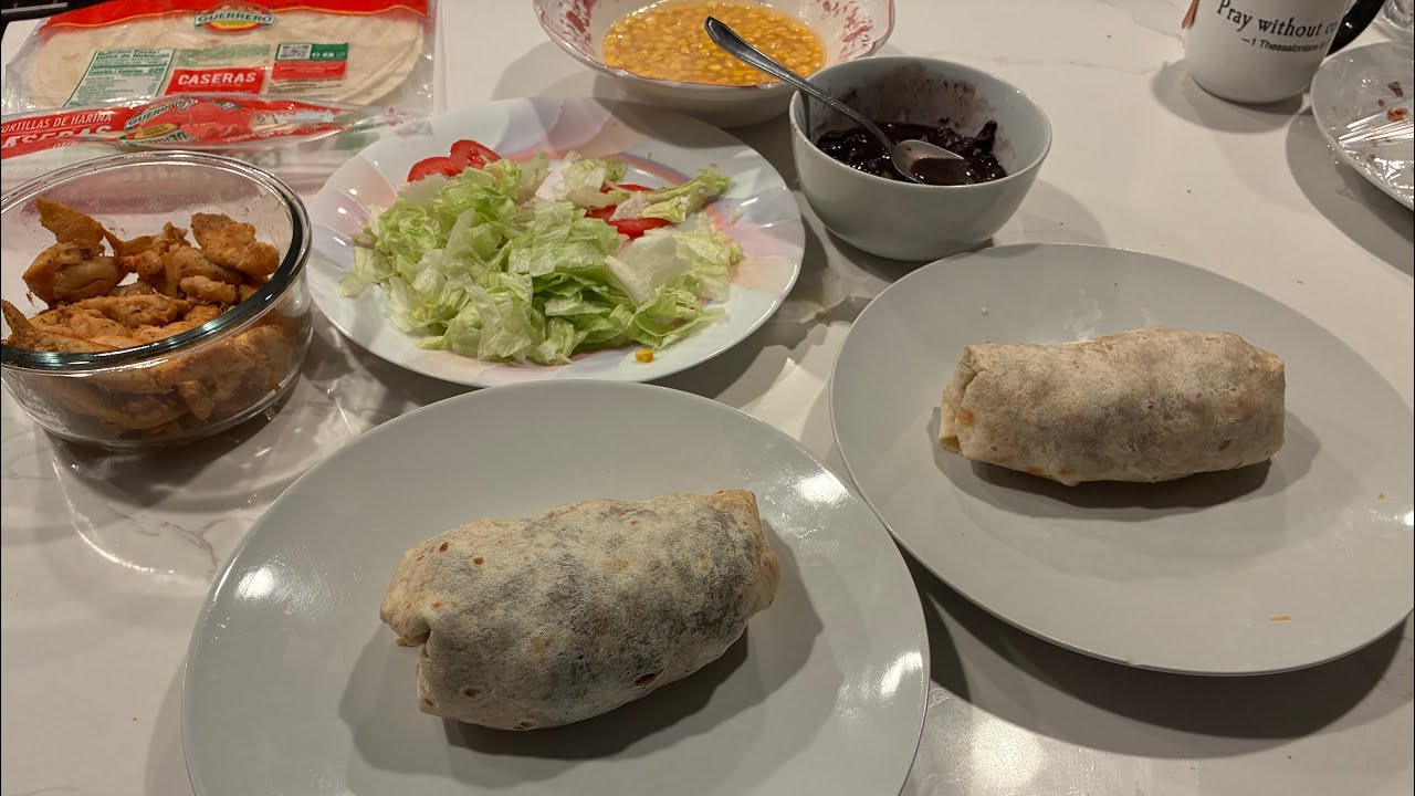 Delicious Chicken Burritos 