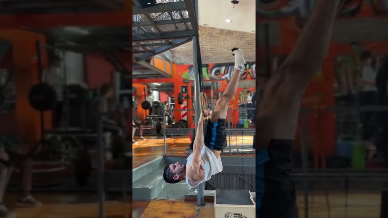 Palanca de Front Lever en Anillas