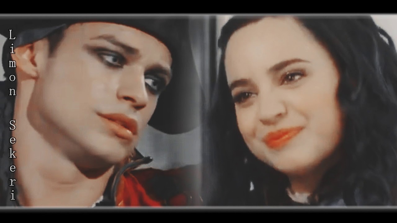Evie And Harry - Descendants ( Just like fire )