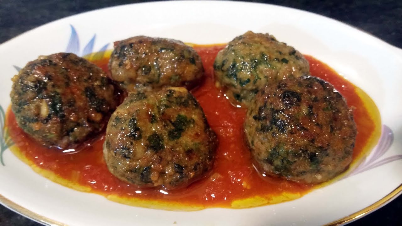 Cómo hacer albóndigas de carne y espinacas, con salsa de tomate, al estilo de Mariaje