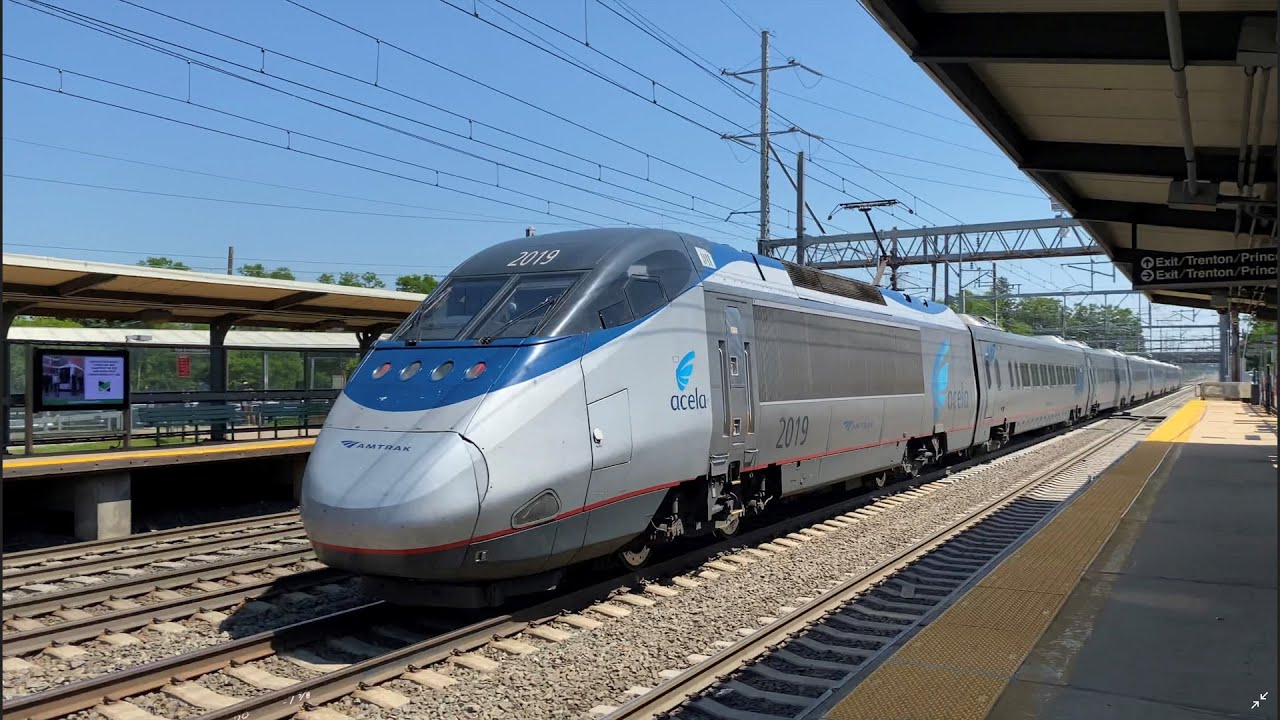 Amtrak High Speed 125 MPH to 150 MPH Northeast Corridor Trains @ Princeton Junction (5/31/22)