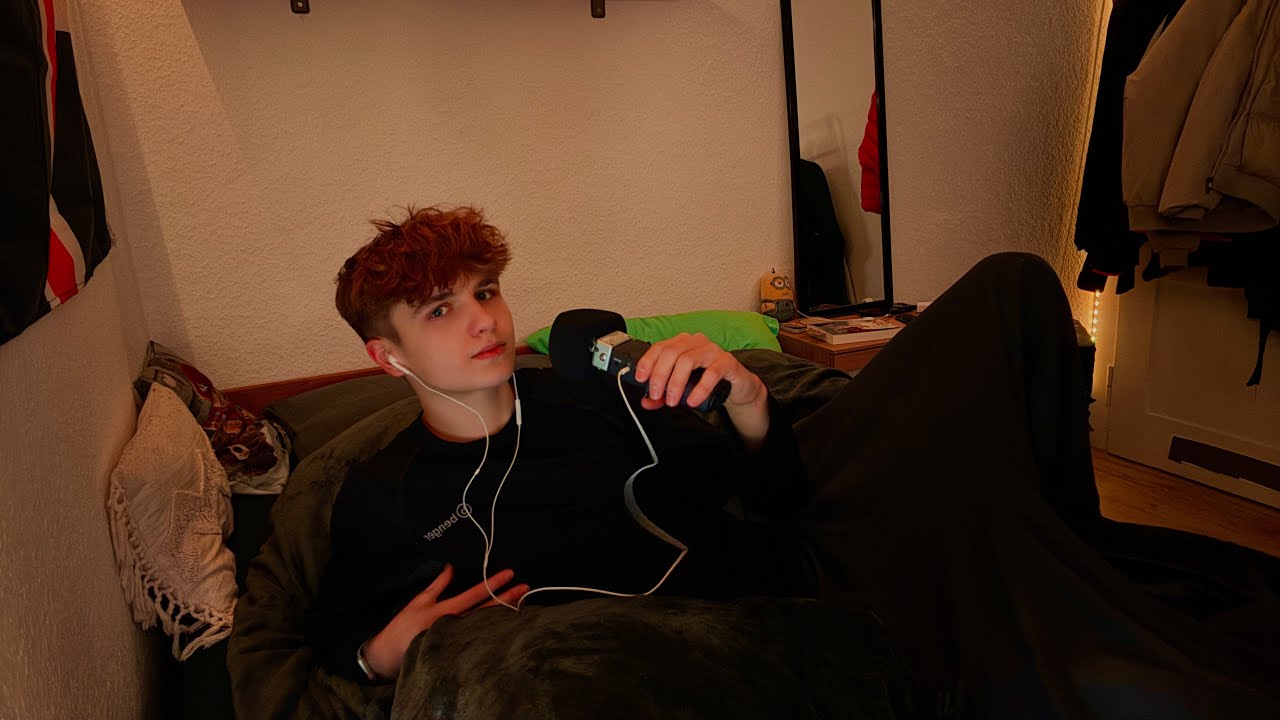 ASMR IN MY BED