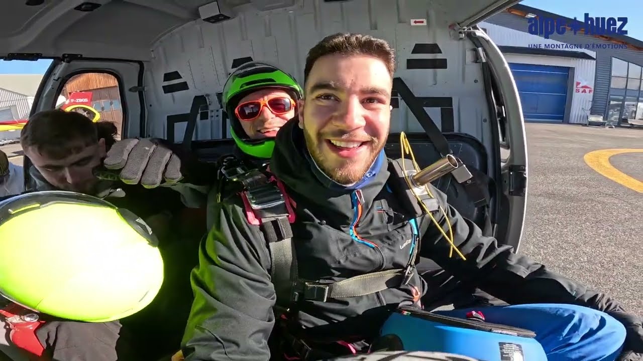Le saut en parachute de Léo et Dylan