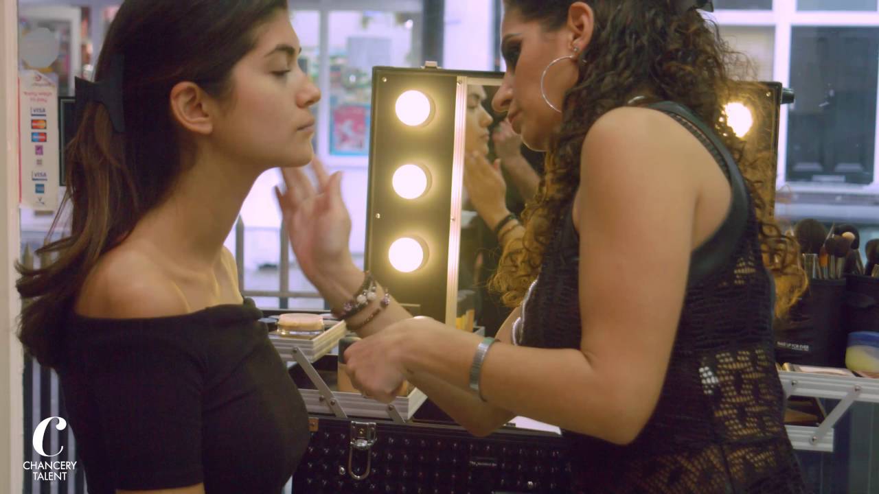 Nena France (Rotana Salon)