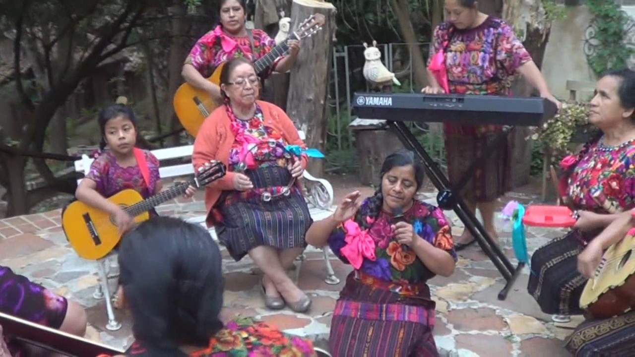 Chichicastenango Caminando con el rey grupo musical, MI CORAZON TE QUIERE EXPRESAR