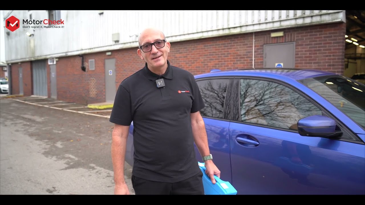 Watch MotorCheck carry out a Battery Diagnostic Check using an AVILOO device