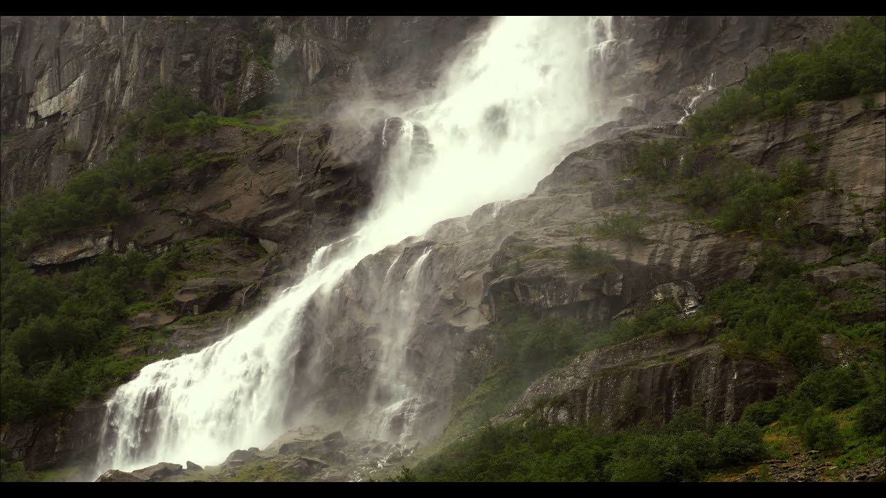 Briksdalsbreen Glacier 4K Norway