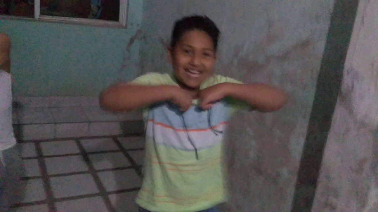 quien anoté un penal le quita una prenda al contrario