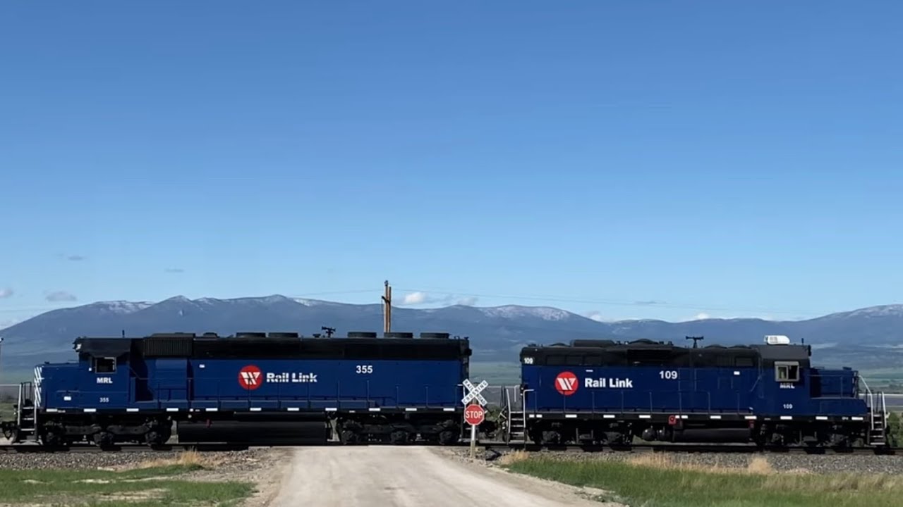 R MRL8401 15 - MRL 109E @ Mile 208.2 MRL 2nd Sub (Townsend, MT)