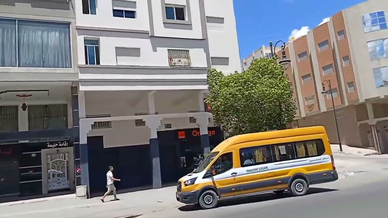 جولة من المجمع الحسني إلى بلايا طنجة