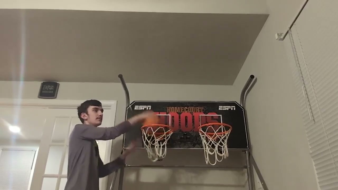 Dunks 485,501-485,600 (48.56% to 1 million!)
