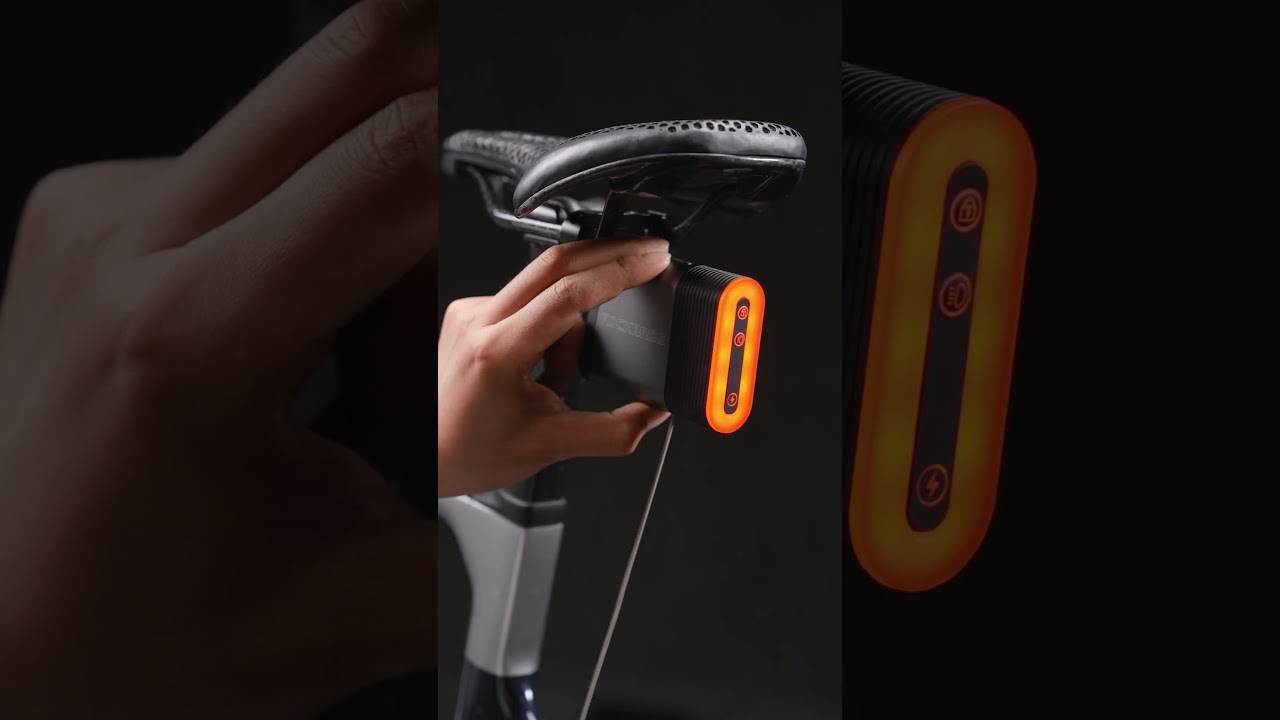 🔒 Light up your ride with ROCKBROS! Our tail light and bike lock combo keeps you safe and secure.