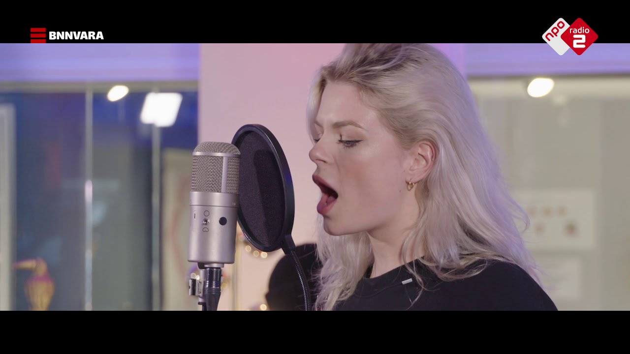 Davina Michelle - 'Beat Me' live @ Jan-Willem Start Op!