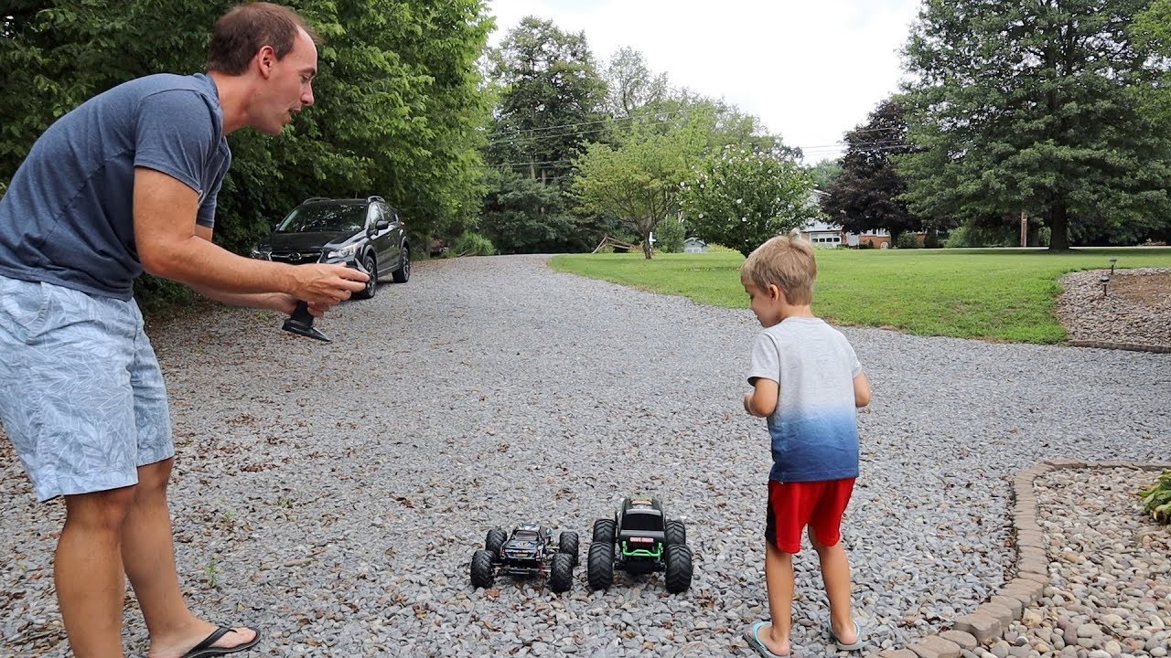 RACING RC MONSTER TRUCKS WITH MY SON!
