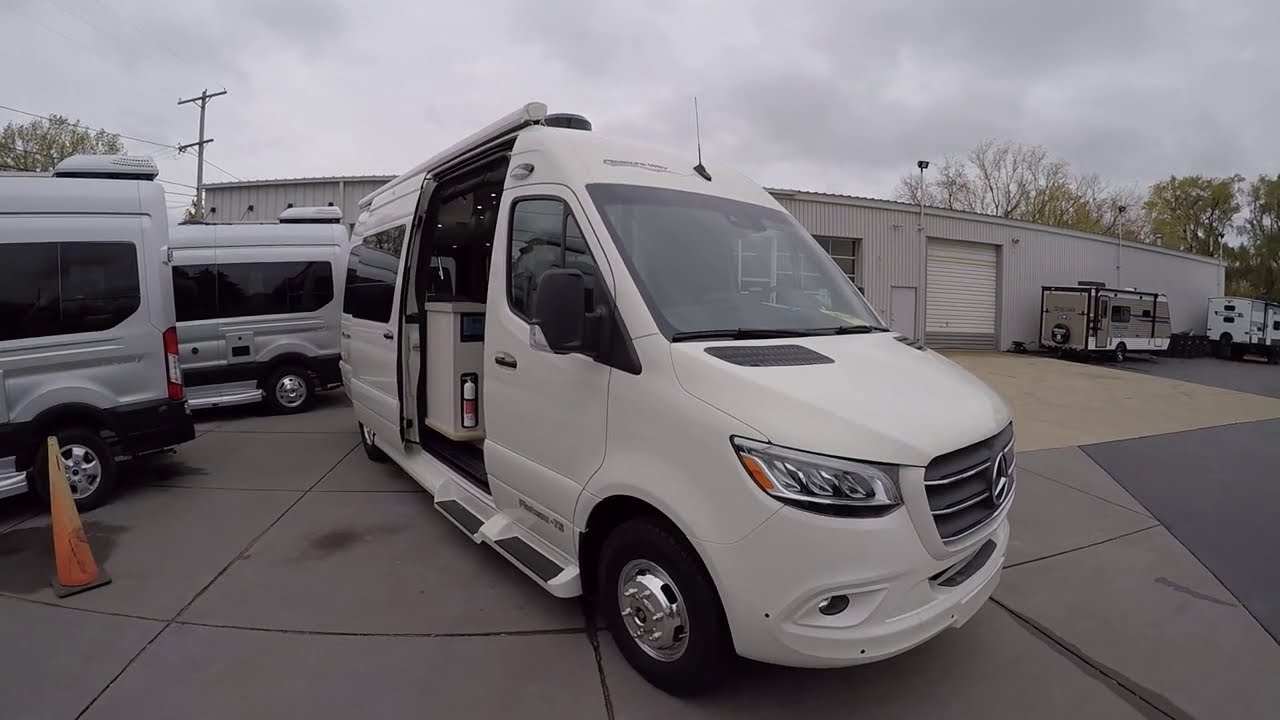 2021.5 Plateau TS Pleasure Way Class B