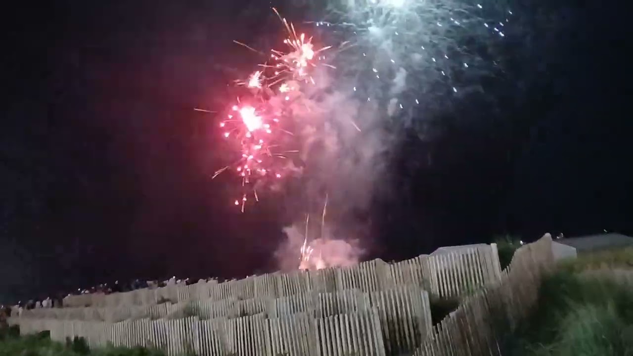 Fire works 4 th of july 2025 p 2