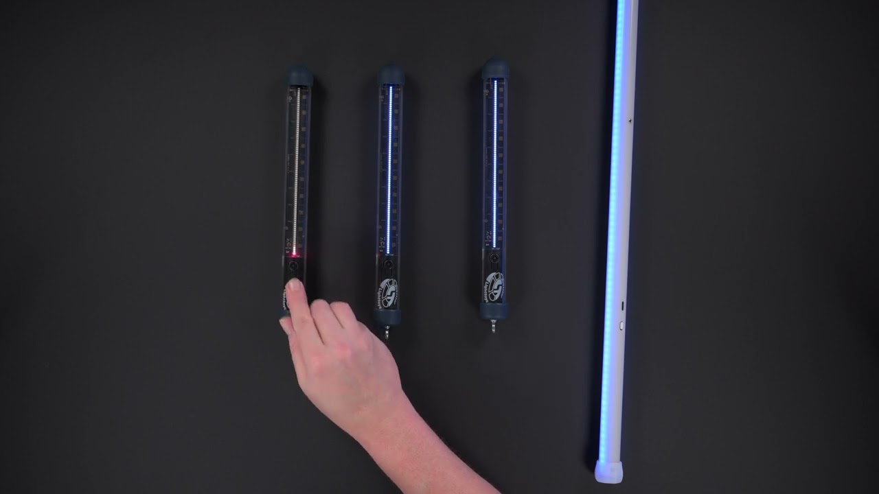 FT Guide 1 - Turning ON & OFF + battery indication | Pyroterra Lighttoys