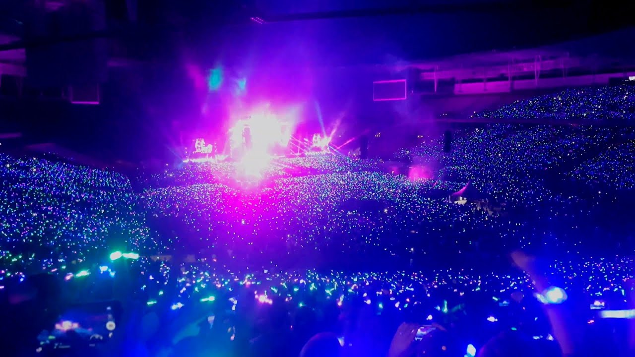 Brazil Full of Dreams: Paradise (with Tiësto remix) - Coldplay (Rio de Janeiro, 2016)