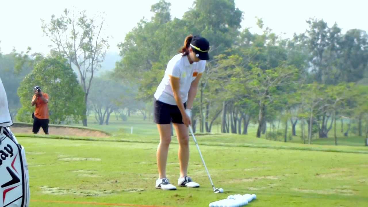 [HD] Sun Young Yoo on driving range at 2013 Honda LPGA Thailand (R2)