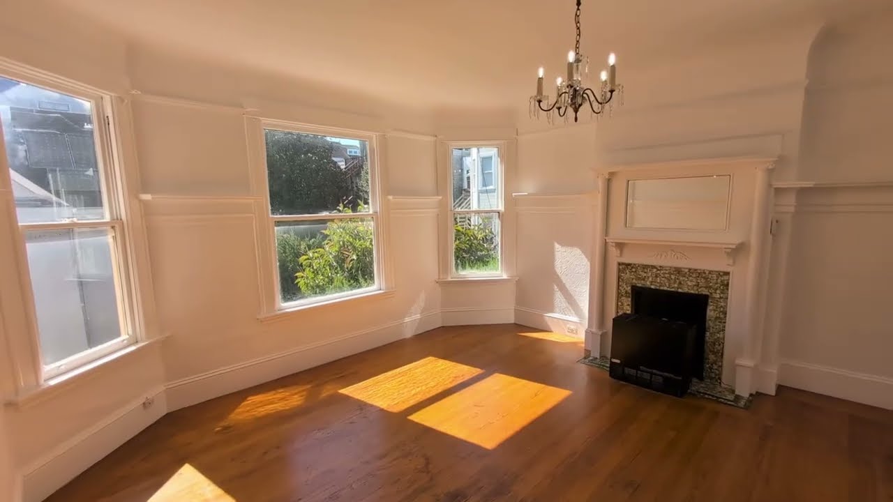 1463 Waller St.