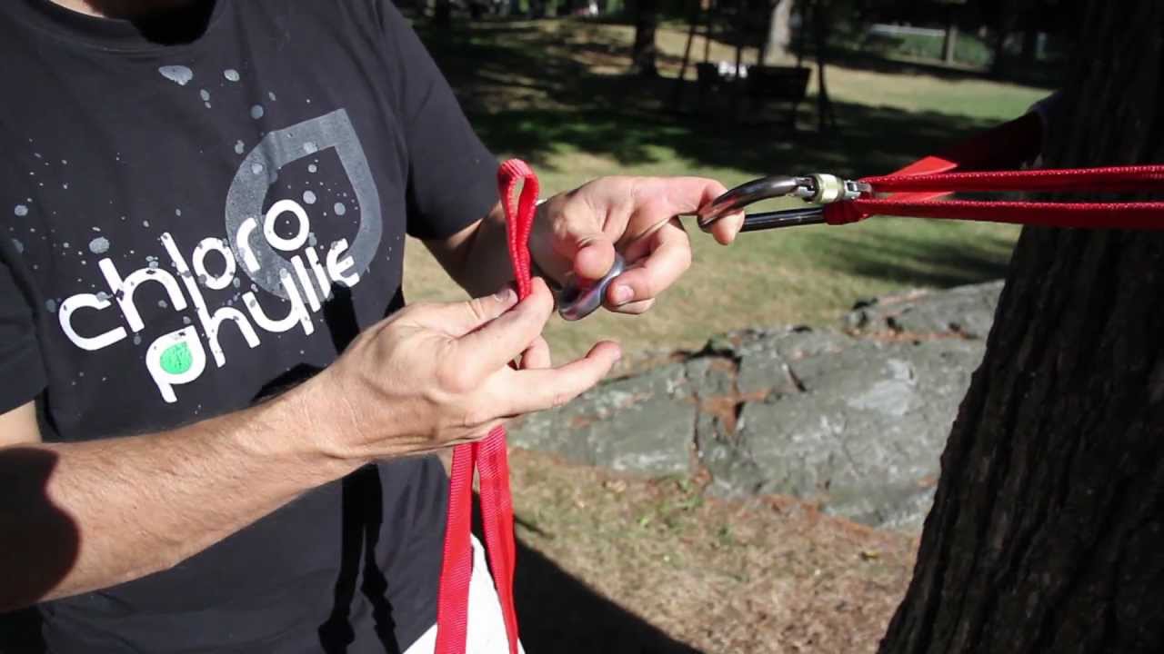 Comment monter une slackline de base avec mousquetons