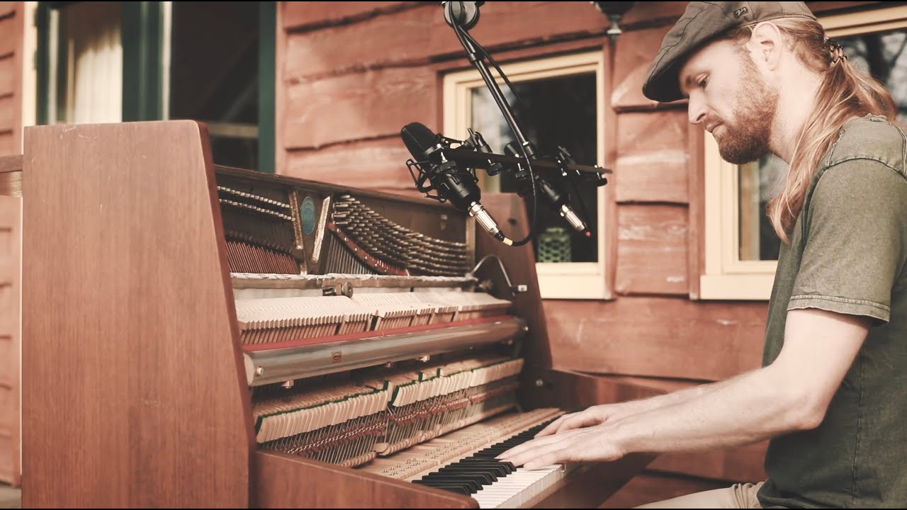 Autumn In Spring - Jacco Wynia - Live version from the chalet