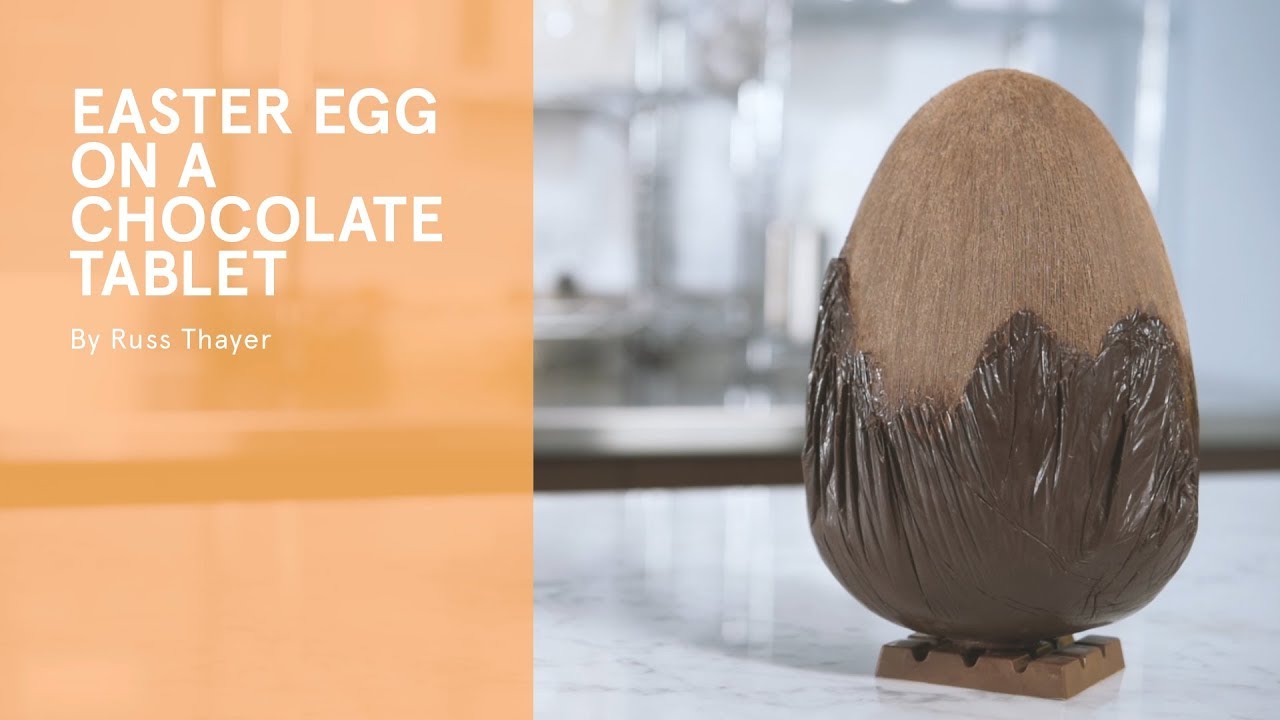 FREE chocolate course from the Chocolate Academy™ Online: How to make an Easter egg on a tablet!