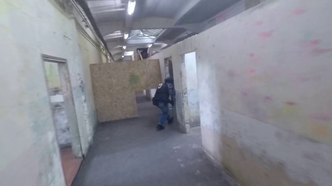 AREA13 | Airsoft CQB Action 2vs2 Bombe