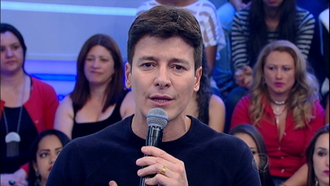 MC Pretinha realiza sonhos e vai gravar música com MC Gui