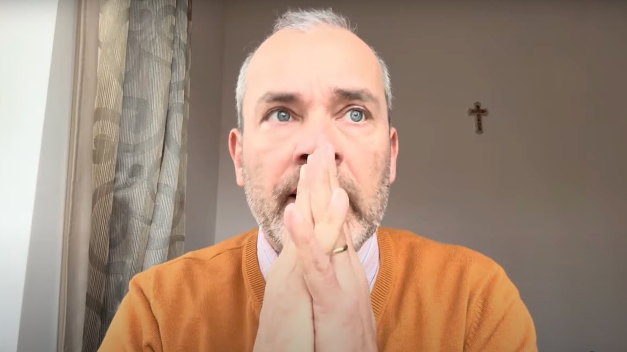 033 - A férfiaknak mindig jobb kell, míg aztán már nem… avagy: “A Csodaszarvas Titka”