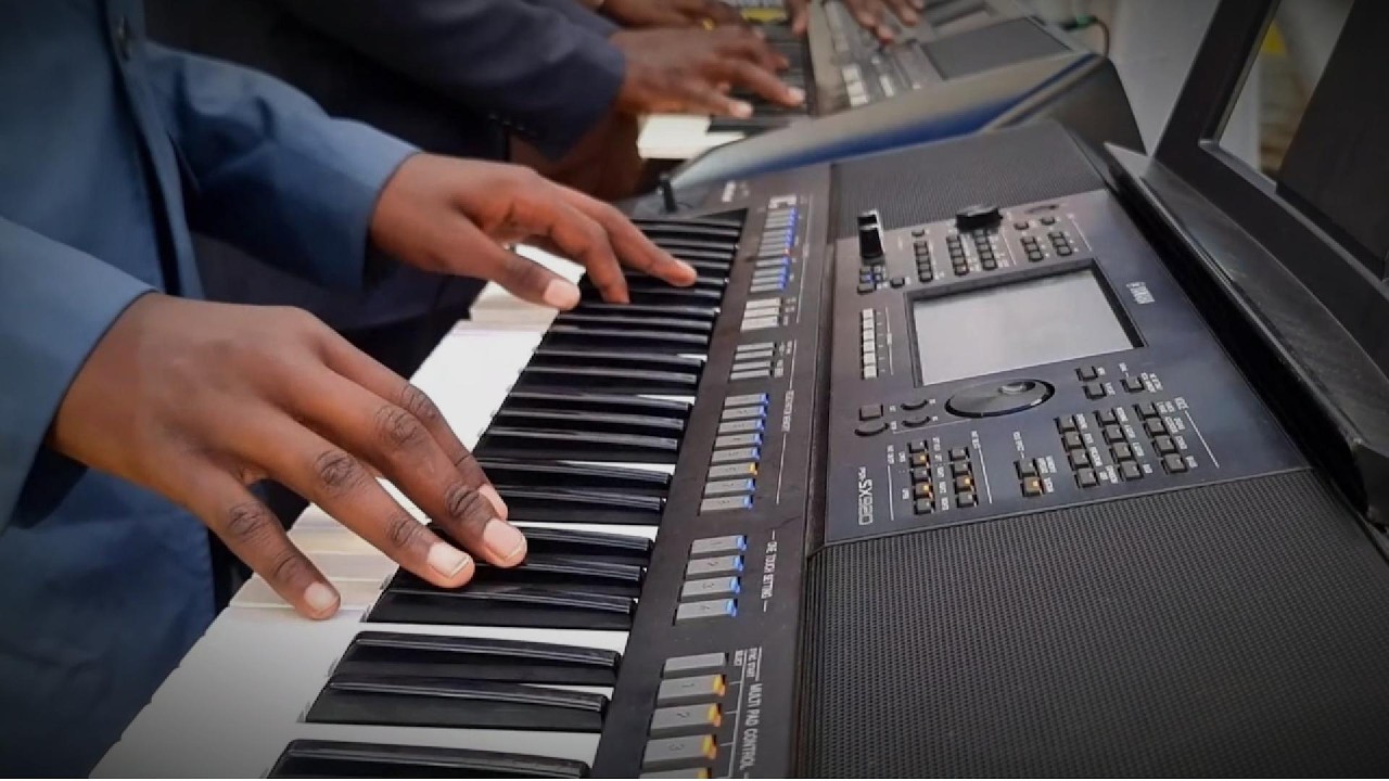 Baba Wa Mbinguni - Huruma Worship Team