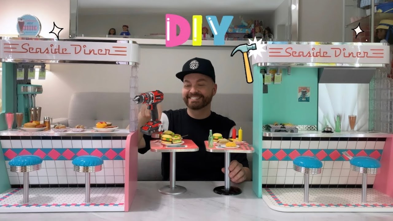 Unboxing and Building a “Deluxe” American Girl Seaside Diner