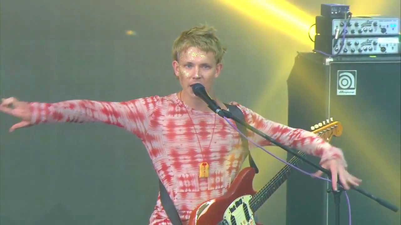 Pond - 30000 Megatons (Live at Clockenflap 2017)