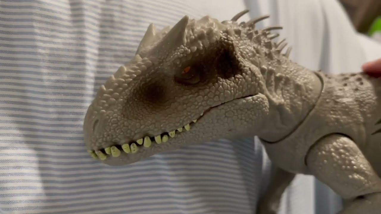 Sound effects of the RARE DISCONTINUED EXTREME DAMAGE INDOMINUS REX!