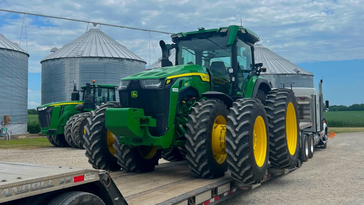 Фермеры тратят все свои деньги на один трактор John Deere