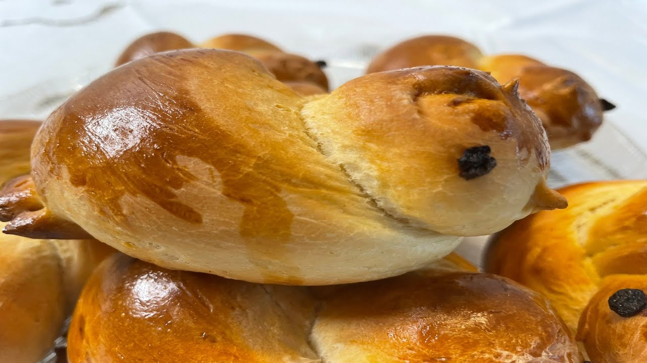 Птички-жаворонки из дрожжевого теста 🕊️ Румяные, мягкие и очень уютные