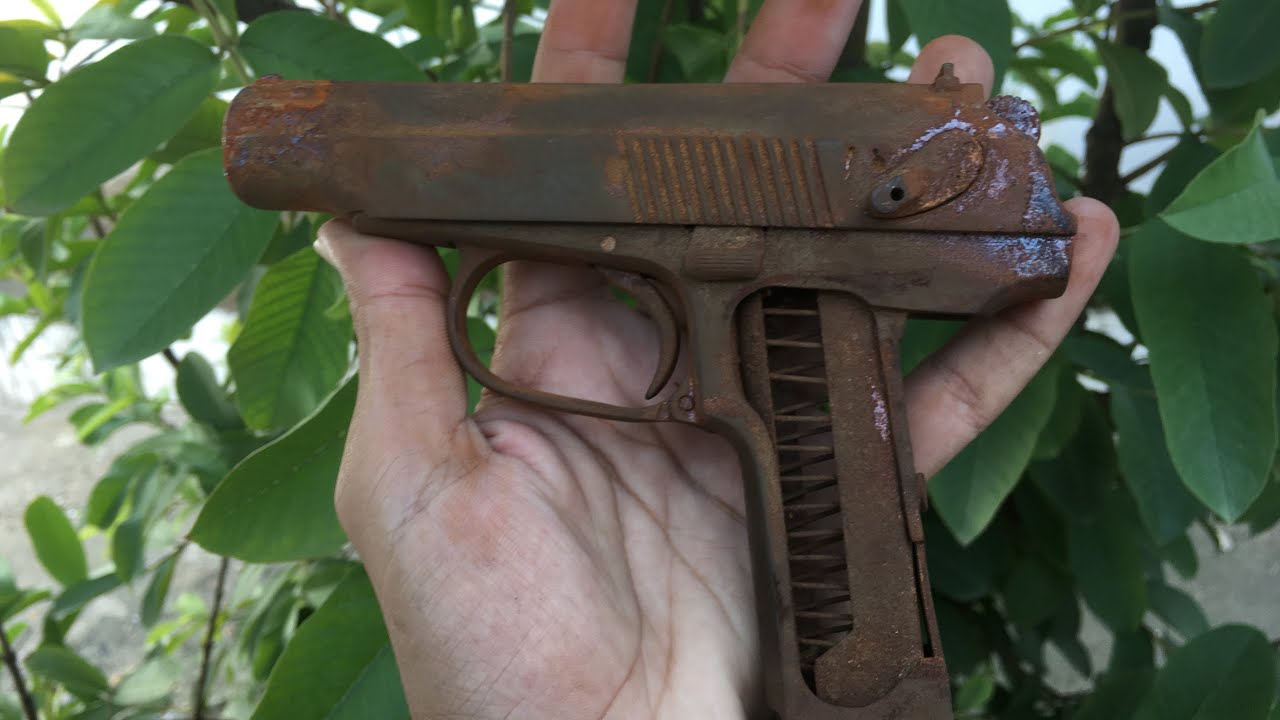 Restoring a rusty Makarov Pistol  /Gun Restoration /Russian: Пистолет Макарова,