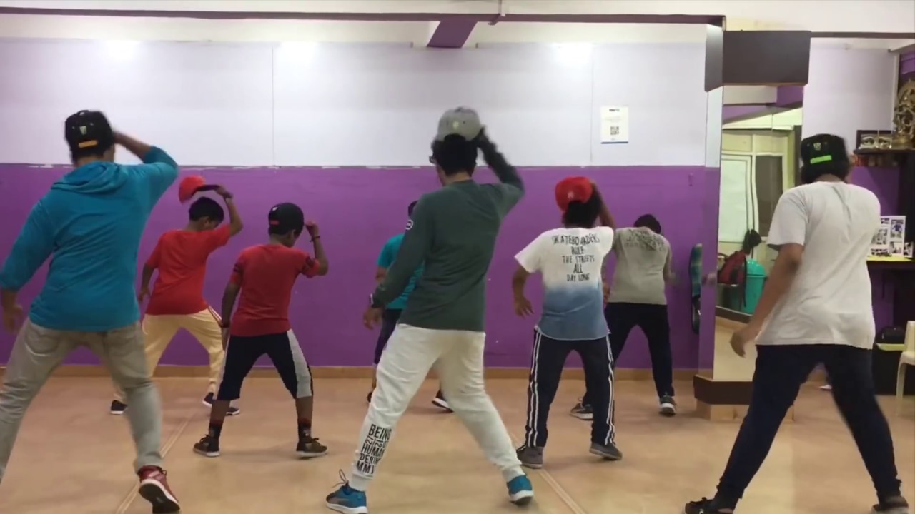 Lover also fighter also , Dance cover / from naa peru surya naa lllu India choreography by saikumar