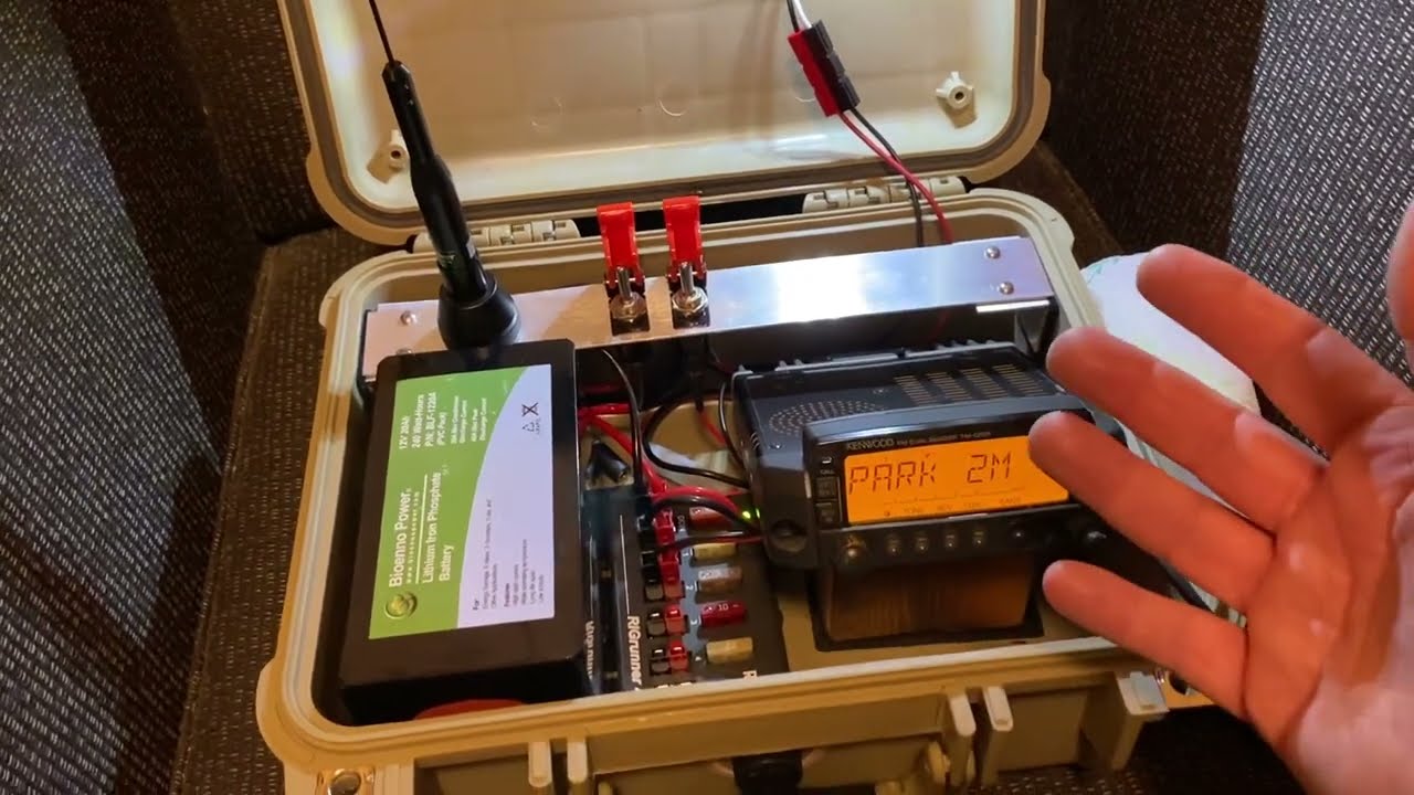 Ham Radio Go Box - Battery and UHF/VHF