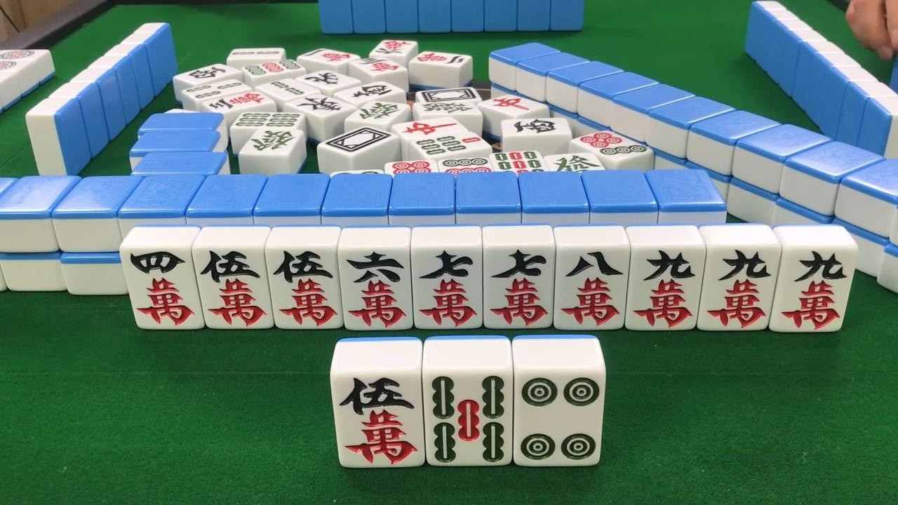 跟麻将高手的难得对局，技巧高低果然一目了然，你学到东西了嘛